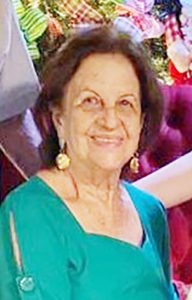 Maria Helena
Barbosa Alves
Ferreira
Faleceu dia 28 de março, aos 80 anos, a professora aposentada Maria Helena Barbosa Alves Ferreira, casada com José Alves Ferreira Neto (“Caçula