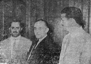 Na campanha eleitoral para prefeito, em 1959, o então candidato a prefeito, (1) Salvador Cordaro Cruz, e o candidato a vice-prefeito (2) Orlando Seixas Rego, foram recebidos no Palácio Bandeirantes, pelo governador (3) Carvalho Pinto, que era da UDN, o mesmo partido dos candidatos. Na época, a eleição para prefeito e vice era desvinculada. Na ocasião, Salvador Cordaro Cruz venceu com 2.240 votos, e Orlando Rego também foi eleito com 2.145 votos.