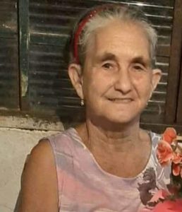 Izilda Monteiro 
Rodrigues 
Faleceu aos 67 anos, dia 21 de fevereiro, Izilda Monteiro Rodrigues, casada com Cassiano Rodrigues. São seus filhos Clássia Aparecida Rodrigues Almeida, Cláudio Rodrigues, Cássia Rodrigues Luiz, Classiano Rodrigues; genros  Marcelo Lopes Luiz e José Wellington Carapia Almeida (in memoriam); noras Suzeli André Rodrigues e Elisângela Soares. São seus netos Alex Rodrigues Almeida, Alana Rodrigues Almeida, Anita Rodrigues Almeida, Ana Beatriz André Rodrigues, José Cassiano Rodrigues Luiz, Marcelo Lopes Luiz Júnior, Maria de Oliveira Rodrigues, Maysa de Oliveira Rodrigues, Brayam Miguel Oliveira Rodrigues, Pedro Soares Rodrigues e bisnetos Thierry Henry, Alice Helena e Pyetro Augusto. Ela é filha de  Alvelina Alves Monteiro e José Monteiro e são seus irmãos Maria Luiza  Monteiro Nunes, Vilma Monteiro Miranda, Eurípides Monteiro, Ana Maria Monteiro,  e os já falecidos Hormísio Monteiro e José Luiz Monteiro.
