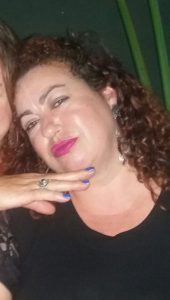 Faleceu dia 12 de maio, aos 49 anos, a funcionária da APAE de Ituverava, Simone Costa B. Fioco, casada com Lauro César Fioco. São seus filhos Lauro Júnior, Tatiane e Letícia e netos Gabriel e Pedro. Ela é filha de Jerônimo Carlos Borges e Ivani Costa Borges<br>