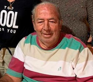 José Roberto
 Teoro 
Faleceu dia 11 de agosto, aos 72 anos, José Roberto Teoro, casado com Anezia Pinheiro Teoro. Ele tem o filho Marcelo Pinheiro Teoro, casado com Lidiane da Silva Barbosa e neto Fernando Inigo Teoro. Filho de Constantino Teoro e Inês Liporaci Teoro (ambos falecidos), são seus irmãos Eder Francisco Teoro, casado com Maria Aparecida Gomes Teoro (ambos falecidos), Constantino Teoro Júnior, casado com Eliana Teoro Cavalari e Neiva Aparecida Teoro de Oliveira, casada com Armando de Oliveira (ambos falecidos).
