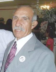 ANTÔNIO FRANCISCO AZEVEDO
Faleceu dia 9 de março, aos 90 anos, Antônio Francisco Azevedo, viúvo de Almerinda Furini Azevedo. São seus filhos Eurípedes Carlos Furini Azevedo, viúvo de Sirlei Buliani Azevedo; Wilson Furini Azevedo, casado com Silda Rabelo; Cleuza Furini Azevedo Sluiuzas, casada com Alceu Sluiuzas; Cristiana Furini Azevedo Cibine, casada com Leandro Carlos da Silva Cibine e Ricardo Furini Azevedo, casado com Saleth Medeiros Silva Lopes, netos Rogério Buliani Azevedo (in memoriam; Renan Buliani Azevedo; Rodrigo da Silva Azevedo, casado com Valdinéia Santiago; Diego da Silva Azevedo, casado com Flávia Saturi; Alexandre da Silva Azevedo, casado com Tauana Caldeira; Gabriel Bento Furini Azevedo; Cynthia Furini Sluiuzas, casada com Márcio Nogueira; Danilo Furini Sluiuzas, casado com Nayara Araújo; Guilherme Furini Sluiuzas, casado com Josiele Morais; Bianca Azevedo Cibine, casada com Weldell Abdo e Leonardo Azevedo Cibine, casado com Francielly da Silva Pereira, bisnetos Eduardo, Amanda, Guilherme, Bernardo, Isis, Izaque, Luiza e Romeu. Filho de José Francisco Azevedo e Honoria Maria Teixeira (ambos falecidos)  são seus irmãos Eurípedes Francisco Azevedo e os já falecidos Francisco Azevedo, Luzia Francisco Azevedo e José Francisco Teixeira Azevedo.