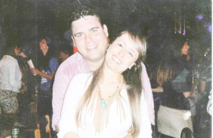 LUANA
Dia 12 de abril, comemora aniversário, Luana da Silva Rodrigues Rocha, casada com Douglas Sampaio Ribeiro da Rocha. Ela recebe os parabéns do esposo, dos pais Josué Carlos Rodrigues e Maria Aparecida da Silva Rodrigues, da irmã Jacqueline da Silva Rodrigues, do cunhado Augusto, dos primos Luciano Aró Vardasca, Valéria Cristina Aró Vardasca, Valdeir do Carmo, Renato Aró Vardasca, Daniel, Isabella, da tia Maria Aró, dos familiares e amigos
