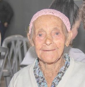 Juracy do Nascimento 
Faleceu dia 6 de maio, aos 93 anos, Juracy do Nascimento Gomes. São seus filhos João Honório Gomes, casado com Luzani Gomes; Miguel do Nascimento Gomes, casado com Aparecida Ribeiro Gomes; Sebastião Gomes, casado com Celina Aguiar Gomes; Maria Aparecida Gomes Martins, casada com Roberto Martins; Constantino do Nascimento Gomes, casado com Rosângela Bonfim Gomes e Alcidir do Nascimento Gomes, casado com Eliane dos Reis Gomes, netos Thiago, Karina, Milena, Cássia, Vinícius, Talita, Pedro Gabriel, Felipe, Ruan e Jhon. Ela deixa 10 bisnetos.
