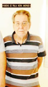 ÁLVARO
Dia 10 de outubro, comemora aniversário, o bancário aposentado Álvaro Antônio Pinto. Ele recebe os parabéns da esposa Maude Aparecida Betti Pinto, das filhas Adriana Cristina e Giovana Maura, do genro Eduardo Jardim Moisés, do neto Pedro Pinto Moisés, dos familiares e amigos