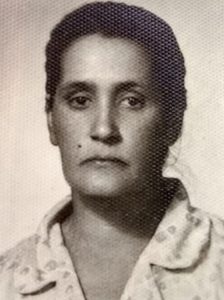 Conceição Nogueira Freire Blangis
Faleceu aos 88 anos, dia 29 de junho, Conceição Nogueira Freire Blangis, viúva de Estanislau Blangis. São seus filhos Matilde Blangis, casada com Sebastião Ramos e Flávio Blangis, e netos Flávio Vieira Blangis, Cibele Vieira Blangis, Rafael Blangis Ramos, Érica Blangis Ramos, Glauco Blangis e Glaúcia Blangis e os bisnetos Manuela, Bernardo, Rodrigo, Henrique, Gustavo, Leonardo, Felipe Blangis e Felipe Romualdo. Ela é filha de Manoel de Souza Freire e Lavina Nogueira Freire. 
