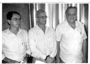 Foto dos anos 70: (1) o empresário Antônio Rodrigues Bertelhe, (2) o gerente do Banco do Brasil Ezélio Soares, e (3) o banespiano Antônio Carlos Prévidi 