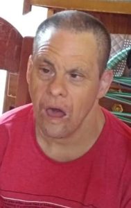 Nilson 
Aparecido 
de Araújo
Faleceu dia 11 de dezembro, aos 52 anos, o aposentado Nilson Aparecido de Araújo. Filho de Amélia Pereira de Araújo e Joaquin Antônio de Araújo (in memoriam), são seus irmãos Cleusa Maria Araújo (in memoriam), Leni Araújo (in memoriam), José Araújo, Valdir de Araújo, Wilson Araújo e Vantuir Araújo
