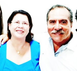 José Antônio (“Dodô”) e Ana Maria
Completaram 42 anos de casados, Bodas de Prata Dourada, dia 25 de janeiro, o primeiro-tesoureiro da Fundação Educacional de Ituverava, José Antônio Jabur (“Dodô”) e a professora Ana Maria Ribeiro Tanajura Jabur. Eles recebem os parabéns  dos filhos Luís Gustavo Ribeiro Jabur e Rodrigo Ribeiro Jabur, casado com Luiza Cunha  Ribeiro Jabur,  da neta Stella Cunha Ribeiro Jabur, dos familiares e amigoss
