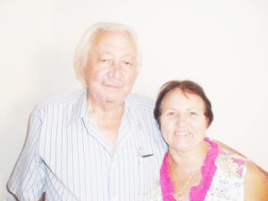 Eurípedes e Cleusa
Dia 28 de janeiro, completam 44 anos de casados, Bodas de Carbono,  Eurípedes Nunes de Oliveira (“Fiim”) e Cleusa Meneghini de Oliveira, que também completa 65 anos nesta data. Eles recebem os parabéns dos filhos, genro, noras, netos e amigos