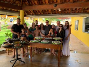 Jorjete
Dia 27 de janeiro, comemora aniversário, a professora Jorjete Abdallah Bitar, esposa do agropecuarista João Bitar. Ela recebe os parabéns do esposo, dos filhos Georges Bitar, Soraia Bitar e João Bitar Junior, das noras Kelly e Aline, do genro Alexandre, dos netos Jade, Yasmin, Lara, João Neto e Hanne, dos familiares e amigos 