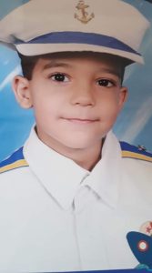 Guilherme 
Comemora aniversário, dia 17 de outubro, Guilherme dos Santos Leal. Ele recebe os parabéns dos pais, Vilmar José Leal e Paula Aparecida dos Santos Silva, dos avós, Paulo César dos Santos Silva e Maria José dos Santos Silva, e Odair José Leal e Maria de Fátima Pimenta, dos tios Carlos, Diego, Charlene, Ana Paula, Adriano, Maria José, Hilário, Duir, Cyntia, dos primos Rafael, Ana, Miguel e Mateus, dos familiares e amigos